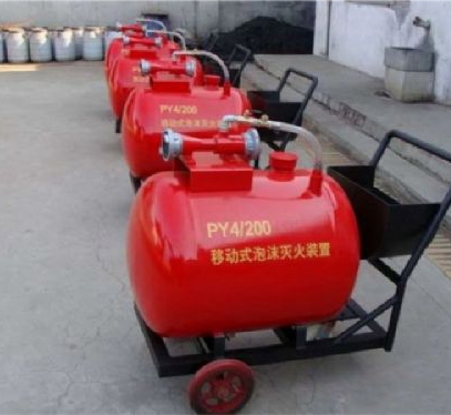 標(biāo)題：移動(dòng)泡沫噴霧滅火裝置三
瀏覽次數(shù)：19455
發(fā)表時(shí)間：2016-07-27